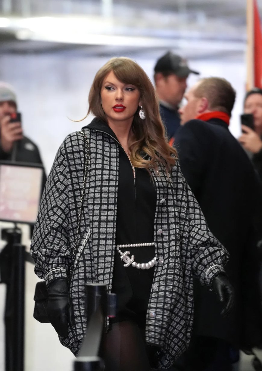 Taylor Swift Supports Travis Kelce in Head-to-Toe Chanel Alongside Caitlin Clark